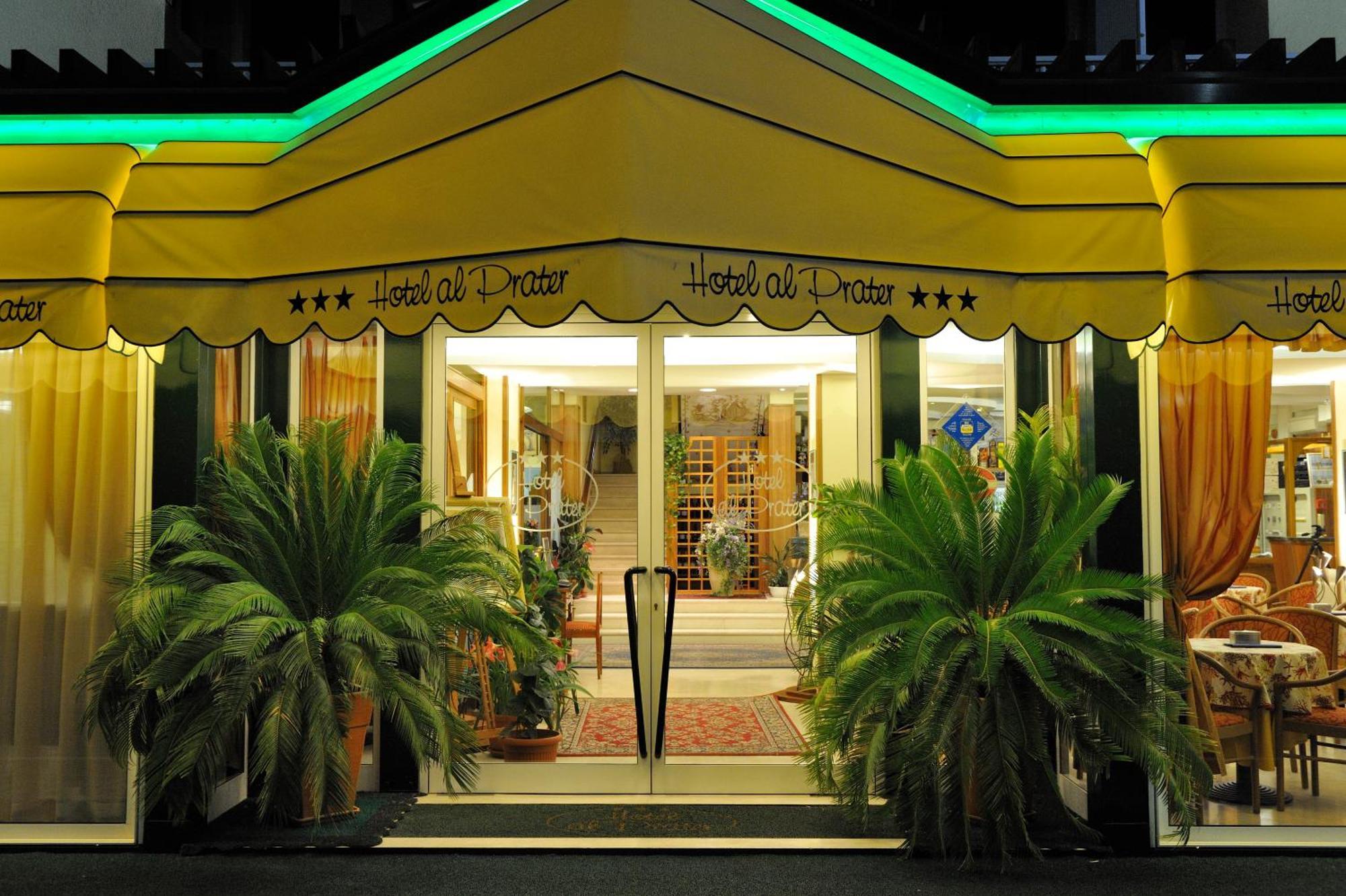 Hotel Al Prater Lignano Sabbiadoro Exteriör bild