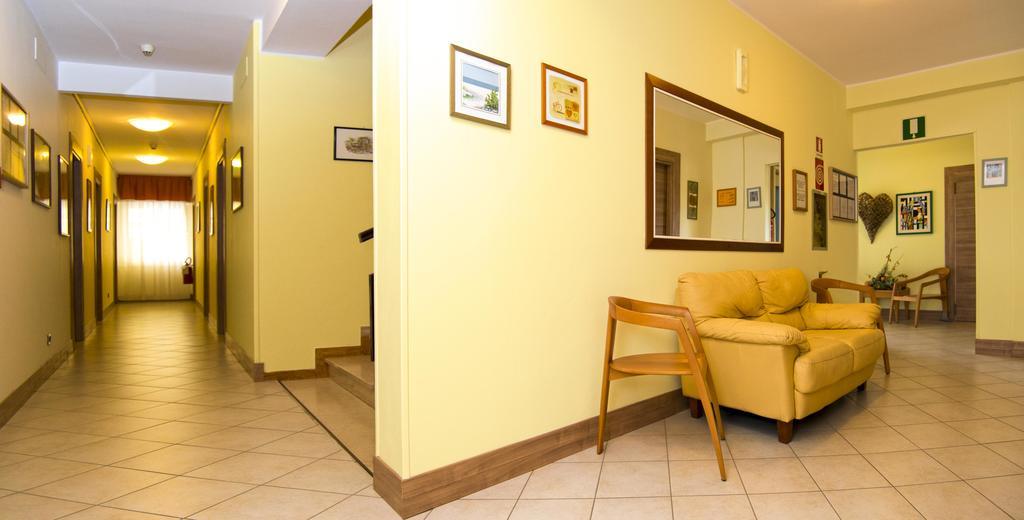 Hotel Al Prater Lignano Sabbiadoro Exteriör bild